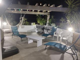 Atico of 3 rooms, total 130m² just for you with a 60 m² terrace, swimming pool, mountain and marina view. - Roses - 9