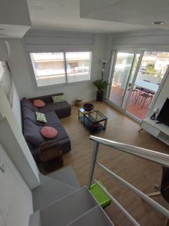 Atico of 3 rooms, total 130m² just for you with a 60 m² terrace, swimming pool, mountain and marina view. - Roses - 3