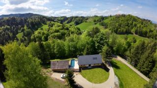 Ferienhaus auf 7 ha Alleinlage - Pool,Whirlpool, Sauna - Das Refugium Südsteiermark - - 9