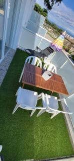 Appartement avec balcon/terrasse - 0