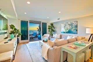 Stunning Oceanfront Getaway at Windansea Beach - San Diego - 2