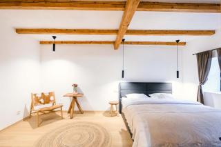 Transylvania Village House - - 3