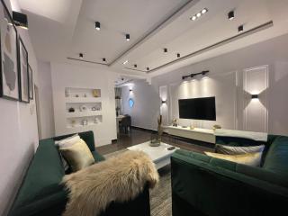 CN HOMES - Luxury furnished 3Bedroom 24h Electricity + Security - Lagos - 0