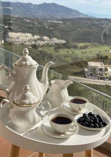 Golf, sea and mountain views - La Cala de Mijas - 9