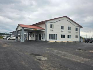 budgetel Inn & Suites - Moody - 3