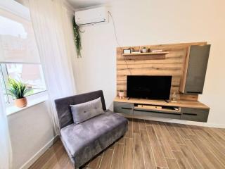 Rafaela Sea Apartment - Sarandë - 1