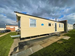 6 Berth Staycation Caravan Nearby Clacton-On-Sea In Essex Ref 26254E - 8