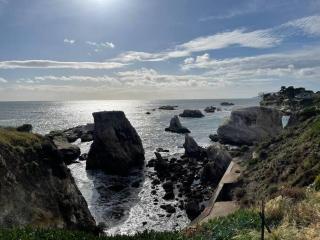 Hillside view with hot tub too - 6