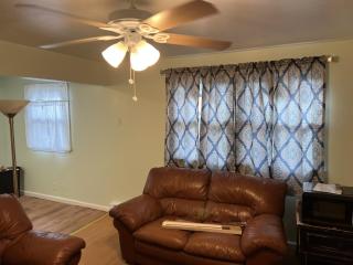 Boat House Apt, #3 - 2 BR, Water Front, WiFi, Pets apts - Norfolk - 8