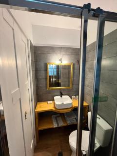 Notos Sea Front Apartment - Glossa - 6