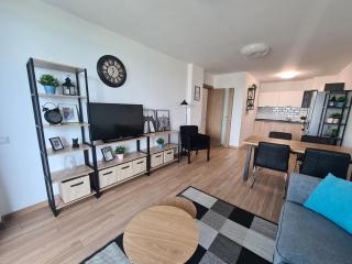Sky flats Varna with parking - Varna - 2