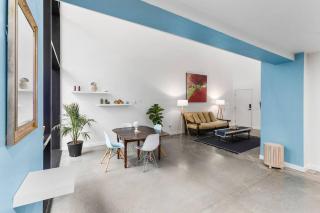 Open Loft in Redmond Core - 92 Walkscore! - Redmond - 4