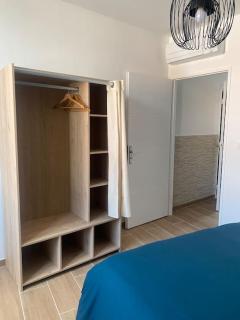 Le 102 de la gare: appartement neuf et climatisé - 2