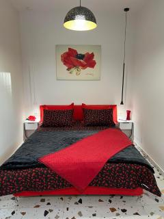 Efesou Luxury Apartment - 9