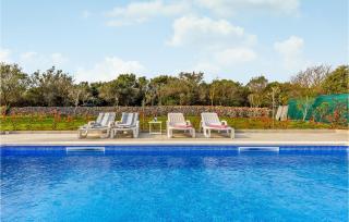 Amazing Home In Pomer With Wifi - 5