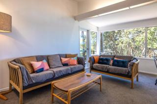 Oneroa Beach Hideaway - Stay Waiheke - Blackpool - 3