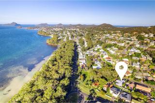 Celeste, 26 Bonito Street - Tranquil, Stylish & Pet friendly - Corlette - 4