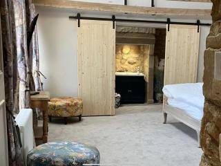 Bird In Bush Elsdon - 3