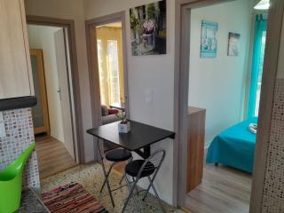 Elektra's apartment central with parking - 3