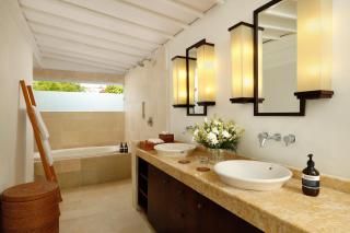 Villa Swarna by Nakula - Seminyak - 4