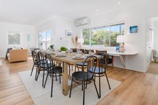 Queen of Hearts Beach House - 7