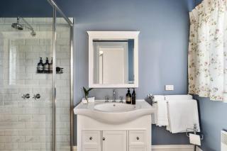 Stirling Homestead - Mansfield - 1