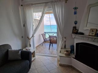 Korinthian sea view - Nerántza - 1