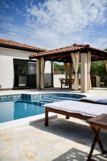 Wonderful Holiday House Bruno with heated pool - Zadar - 9