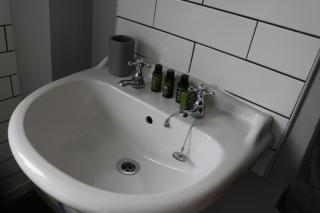 Charming 2 Bed House - Family Friendly - Nottingham - 3