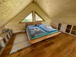 Zweistöckiges Natur-Holzhaus mit Berg- & Seesicht - Horgenzell - 3