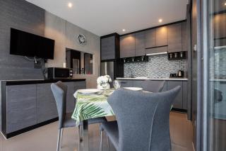 tropics Kamala Deluxe Pool View Apartment CTG P602 - 4