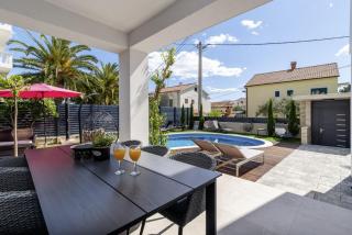 Villa Vodice in Vodice - Haus für 8 Personen - Vodice - 3