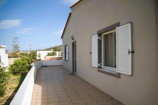 Xanthi's Summer House - 8