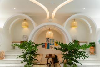 Lotus Home Cafe - 3