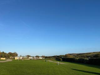 Reef Shepherds Hut - 2