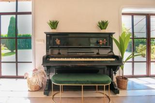 Superbe Mas contemporain au pied du Luberon - 1