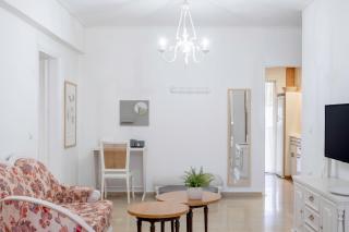 Charming 2 BR Apt with Acropolis View in Athens - Athens - 2