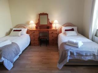 Cozy 6 Bedroom house with spectacular views - 9