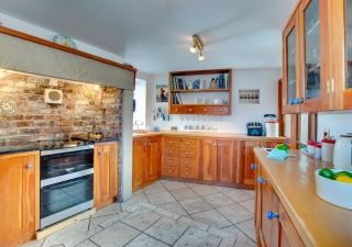 Begas Bead - Seahouses - 3