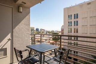 Hollywood 1BR w Gym Pool Spa nr Sunset Blvd LAX-197 - Los Angeles - 7