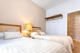 Genteel Home Plaza Nueva Granada - Granada - 1