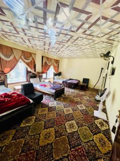 Hotel Golden Eyes & Restaurant - 3