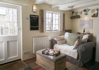 Molly Muppet - Mousehole - 4