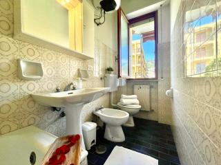 Relax a 800 mt dal Mare - Free Parking, A/C e WiFi - Pietra Ligure - 2