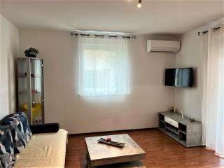 Apartment Šandal - 2