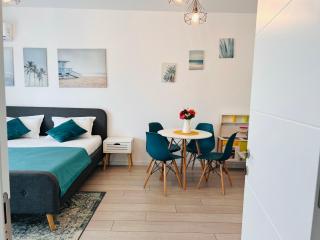 DAMAR Family Beach Apartment Mamaia - 8