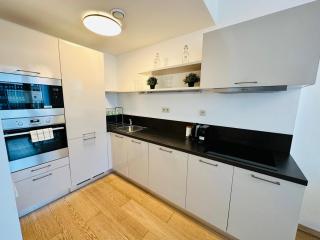 Apartments05 in new building with free parking Panorama city - amazing view close to Old town - Bratislava - 2