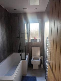 Cottage/boutique style - Free parking & Wi-Fi - Hull - 4
