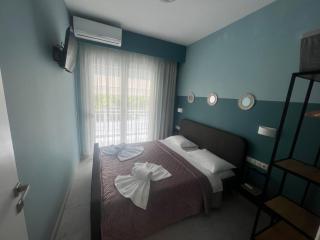 Zoi's stylish apartment - 3