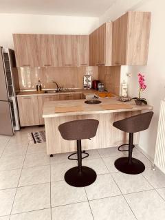 Kikis Apartment - Néa Péramos - 5